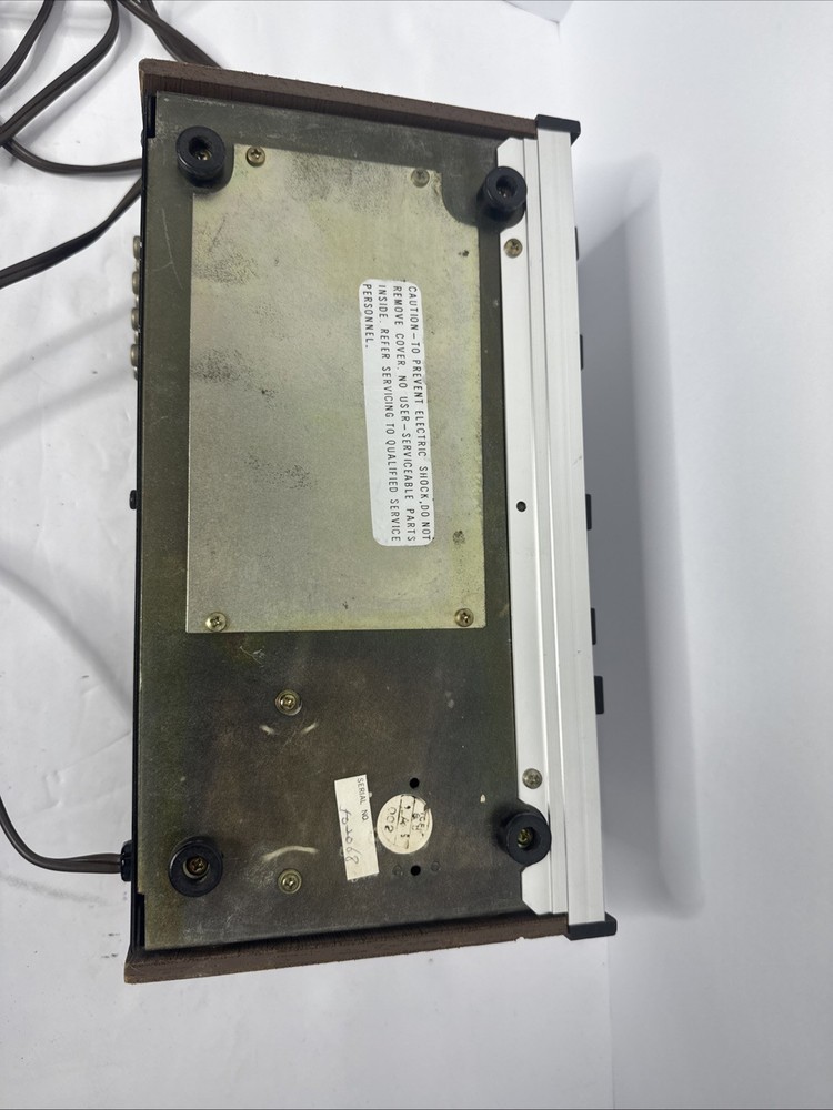 Realistic Stereo Frequency Equalizer 31-1987 Vintage Woodgrain EQ Unit Untested