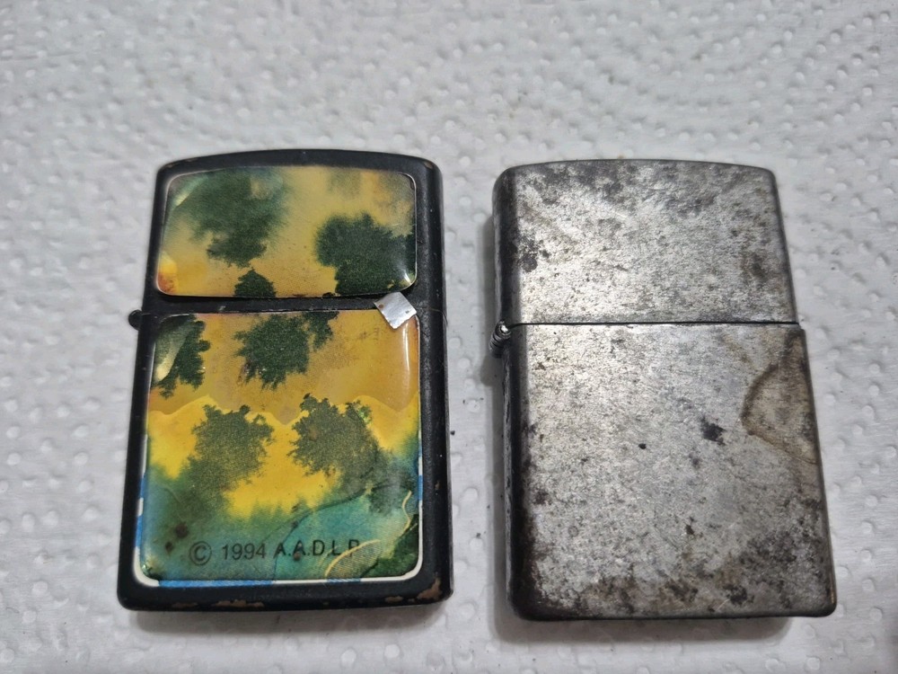 VINTAGE A.A.D.L.P. & RELIANCE LIGHTERS
