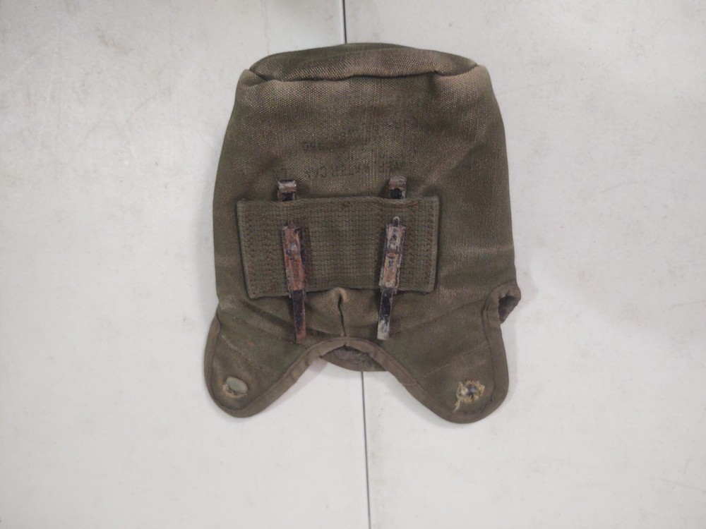 Vintage US Military Surplus Canteen Cover Broken Snap