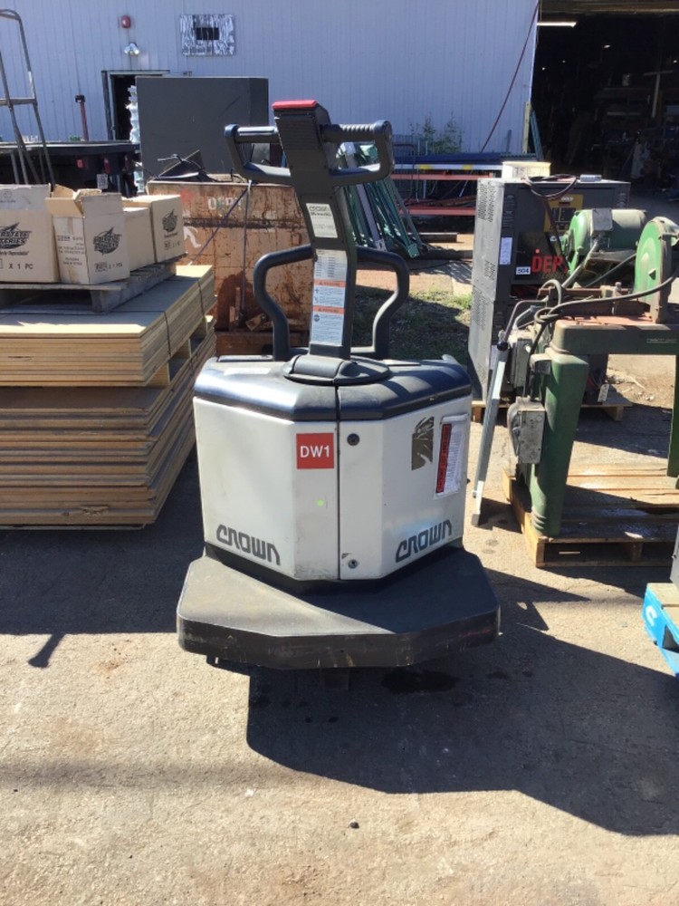 Crown Double Pallet Ride On Pallet Jack 3067