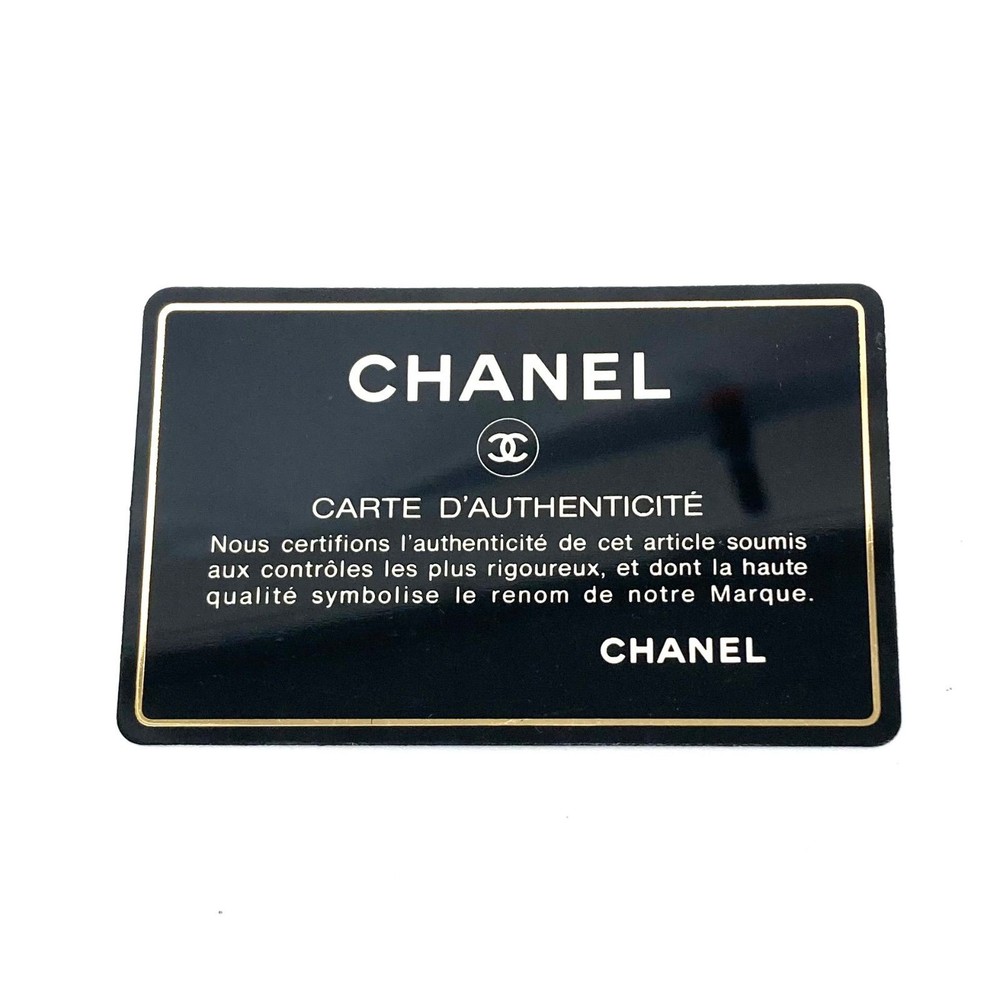 ◆CHANEL◆ Coco Mark Enamel Leather Card Case Yellow