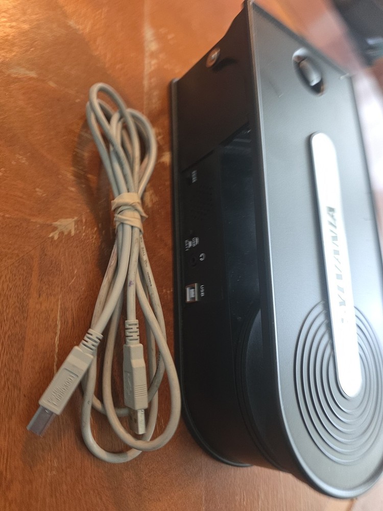 Sylvania Portable Turntable With USB Encoding Battery Powered - Tested