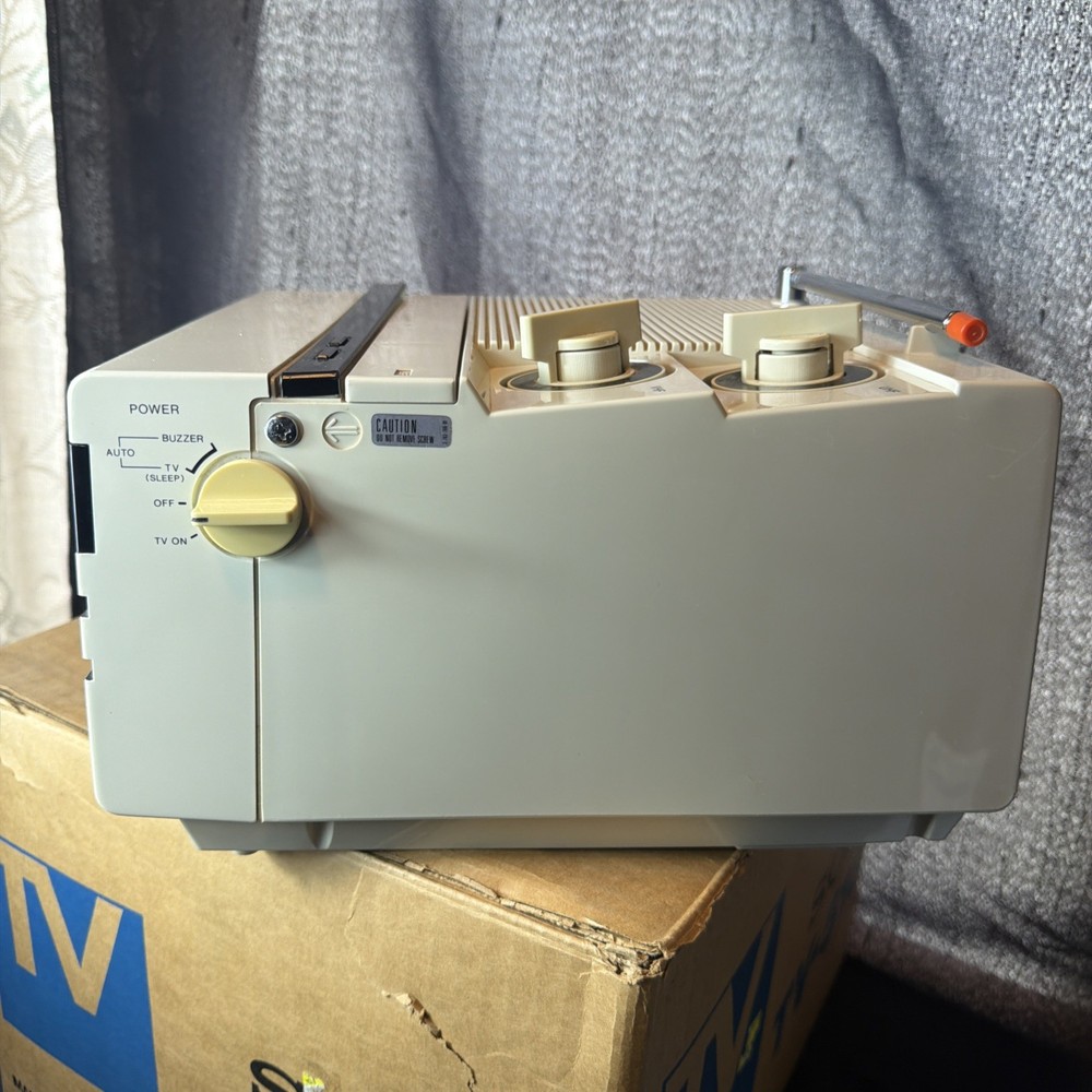 Vintage 1977 Sony Model TV-513 Transistor Micro TV in Box Untested