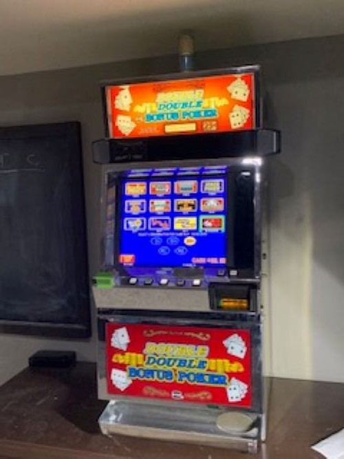 Double Double Bonus Poker Machine – Fully Functional – Great for Home Game Rooms