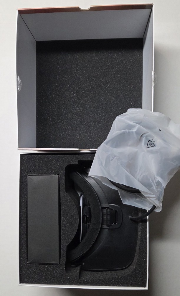 VR Tek WVR2 Wireless VR Headset Virtual Reality Glasses