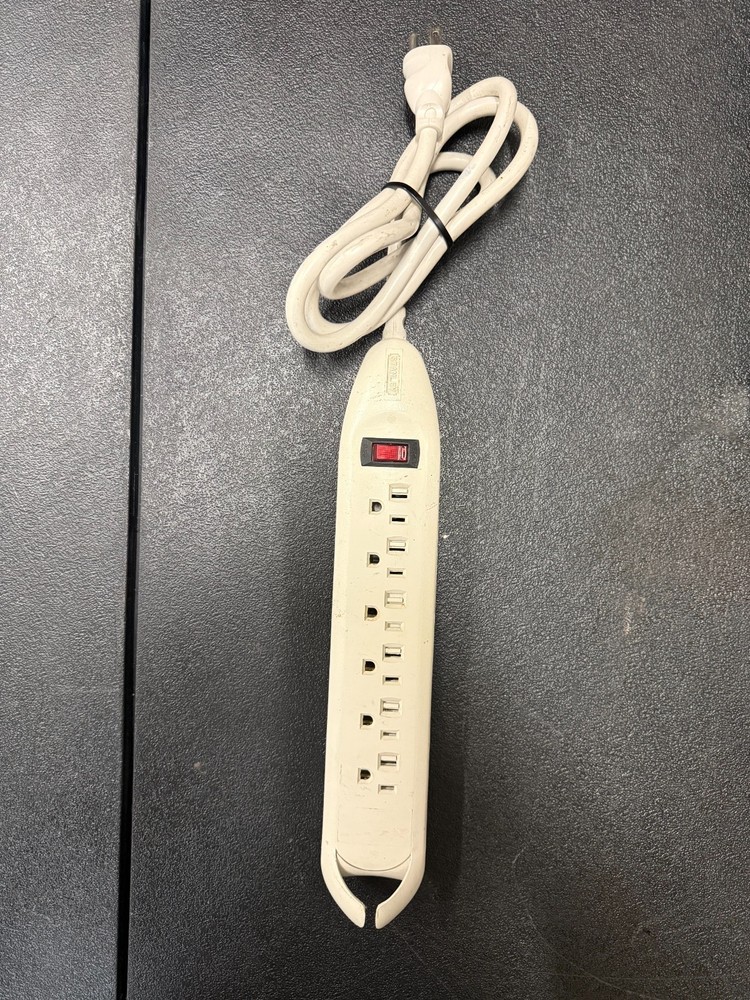 Stanley STP160 Power Strip