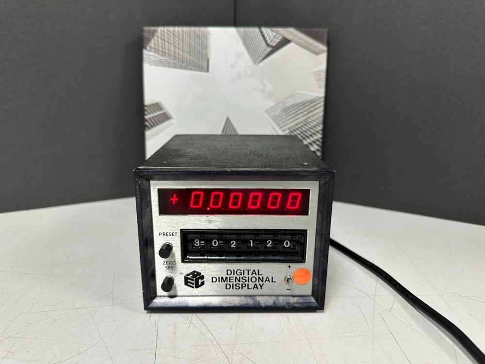 DIGITAL DIMENSIONAL DISPLAY Model 280-4 #N796