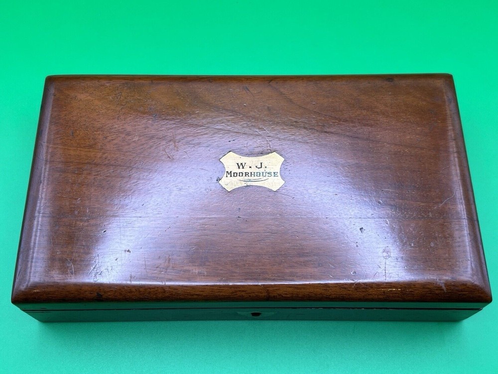 A Vintage Compass/Drawing Instrument Set