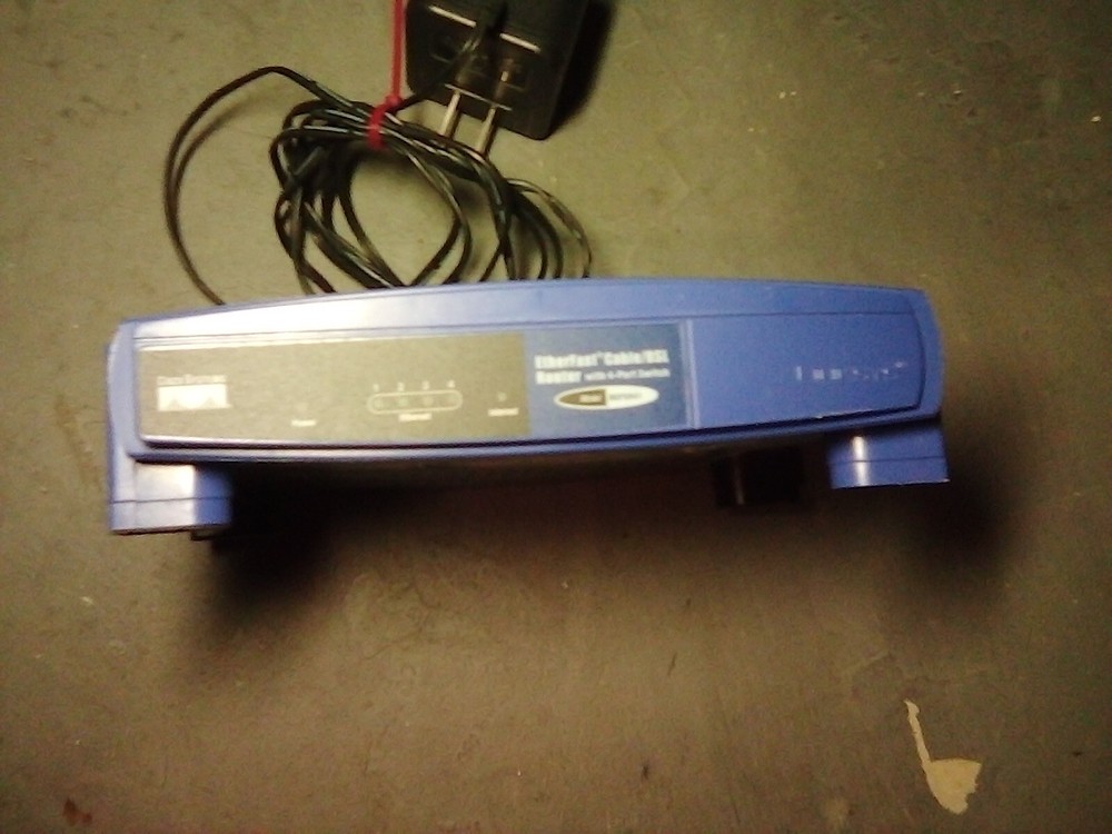 Linksys Cable/DSL Router With 4 Port Switch
