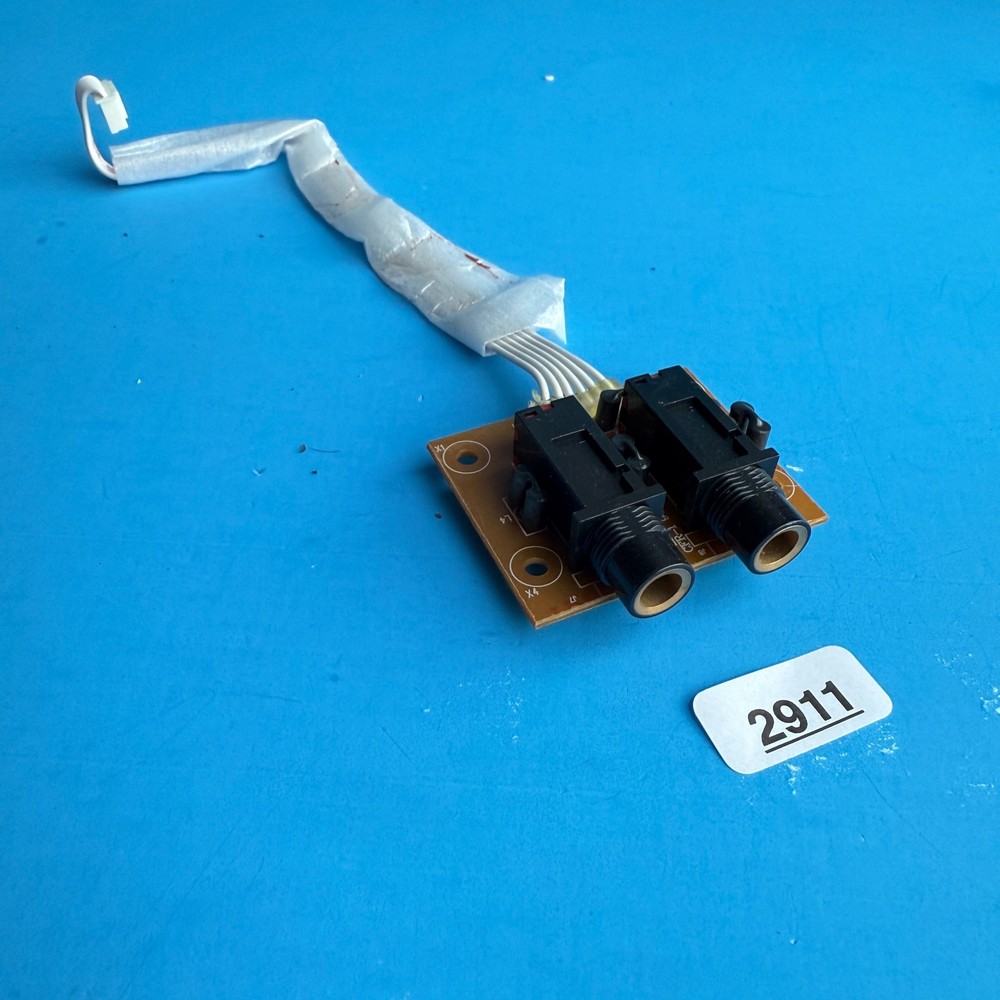 M-AUDIO KeyStudio 49i MIDI Keyboard OEM Part: Headphone Jack Input Socket PCB
