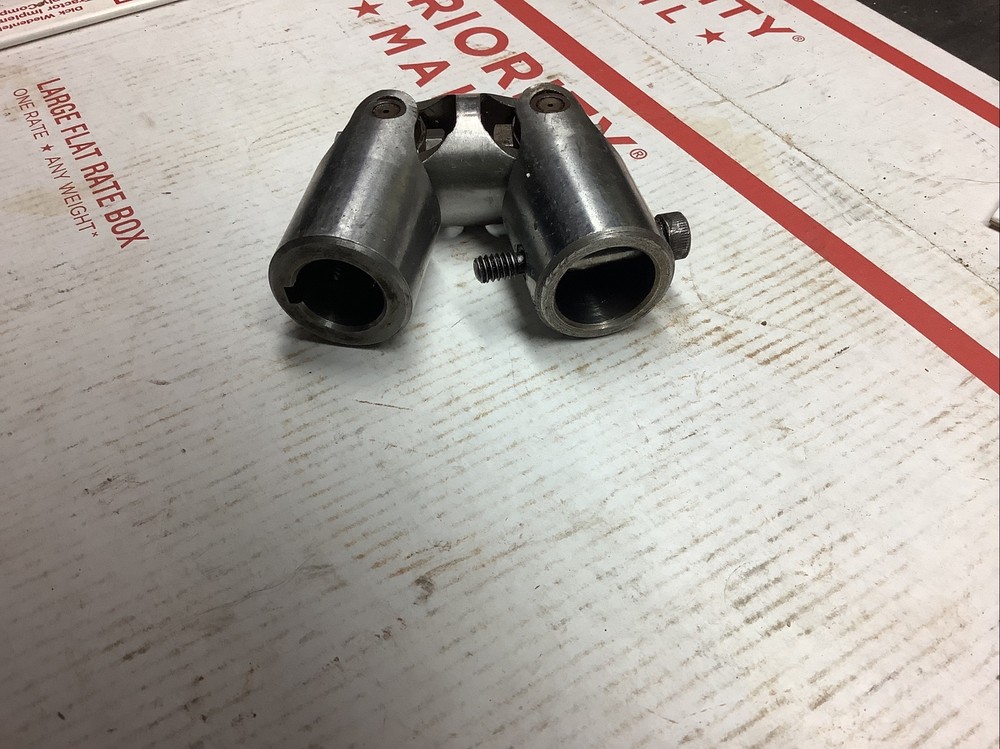 Alves Precision BB-1250-032-01A Solid Block Universal Joint