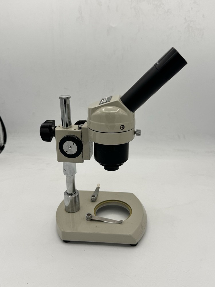 Boreal Microscope Missing Middle Holder