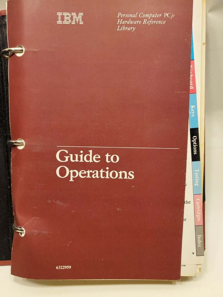 IBM Personal Computer Guide to Operations w/5.25" Floppy Disk