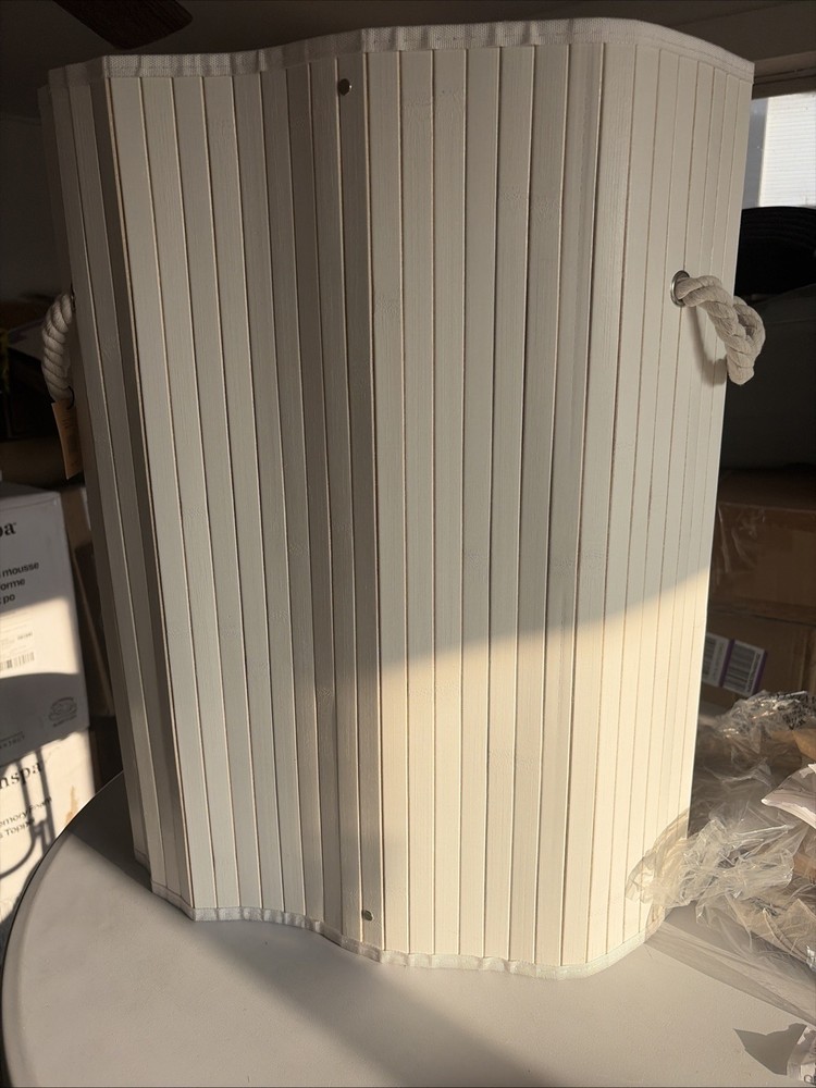 57 Liter Round Bamboo Hamper In White