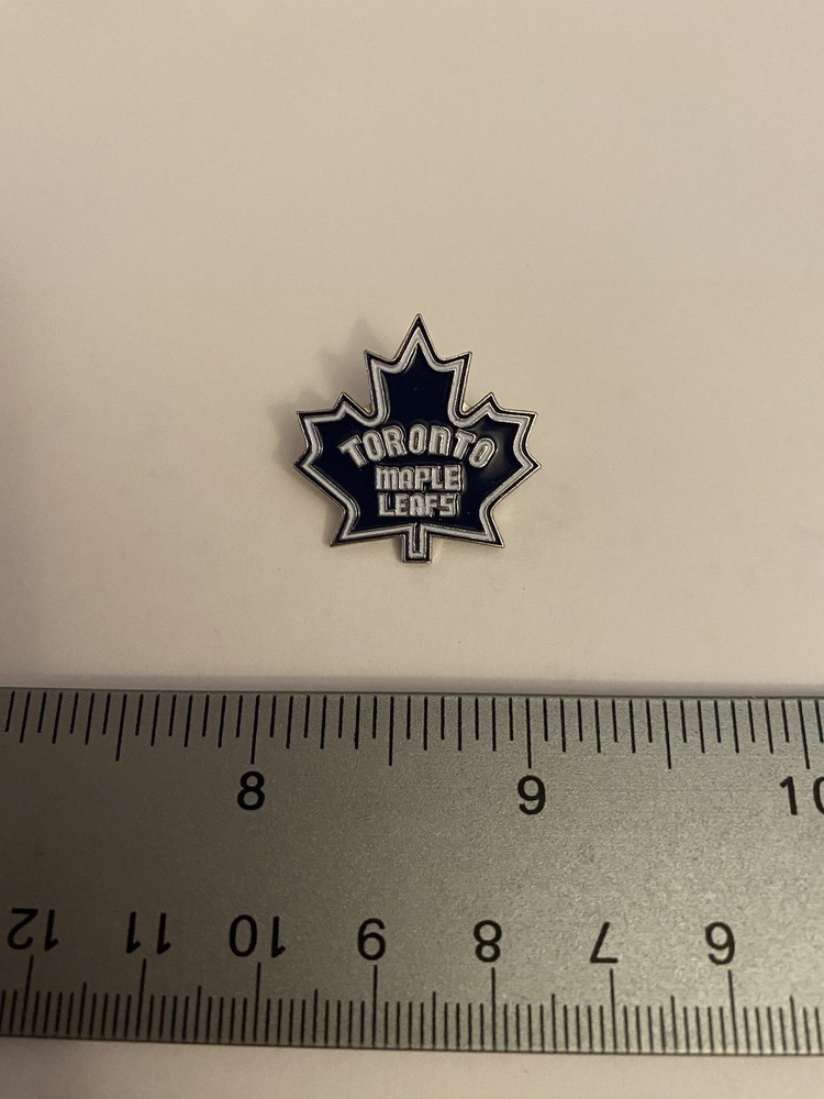 Toronto Maple Leaves Lapel Pin P183