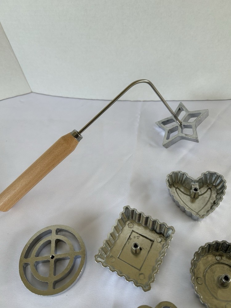Mixed Rosette & Timbale Iron Molds (6) and 1 Handle