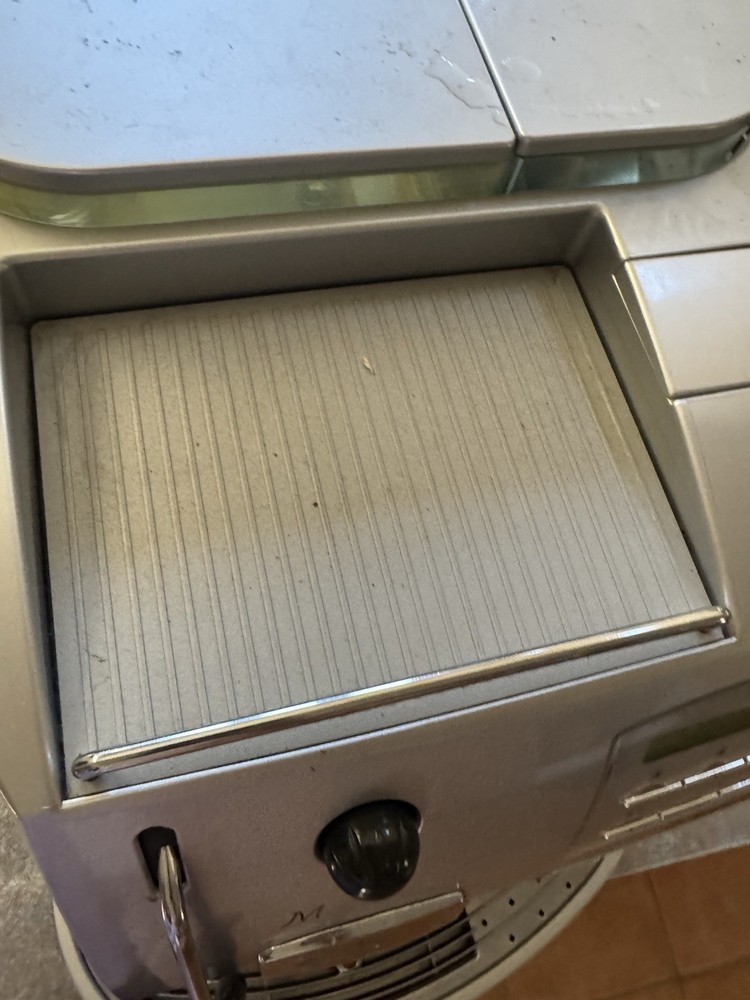 Saeco Magic Comfort Plus Super Automatic Espresso Machine Tested and Works