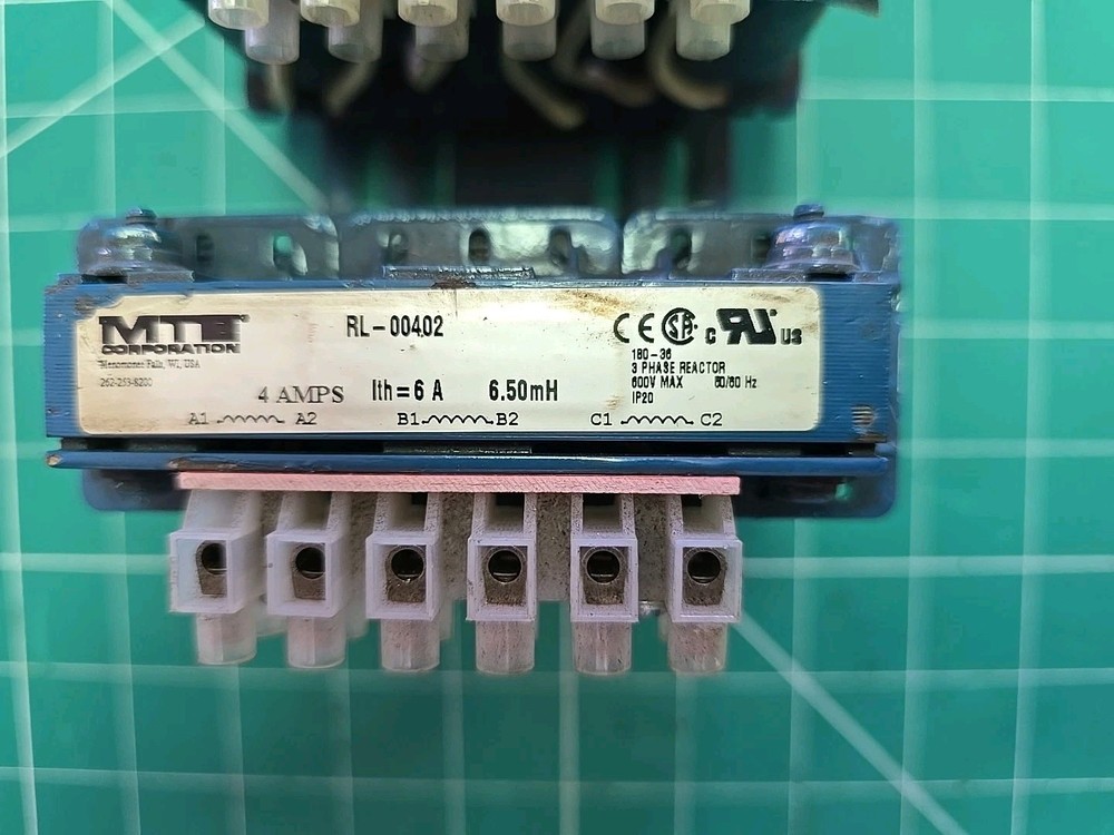 RL-00402 (NEW NO BOX)