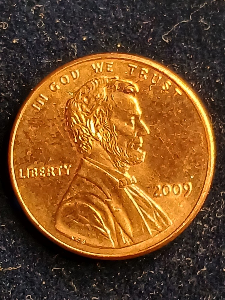 2009 Lincoln penny one cent rare ( last one)