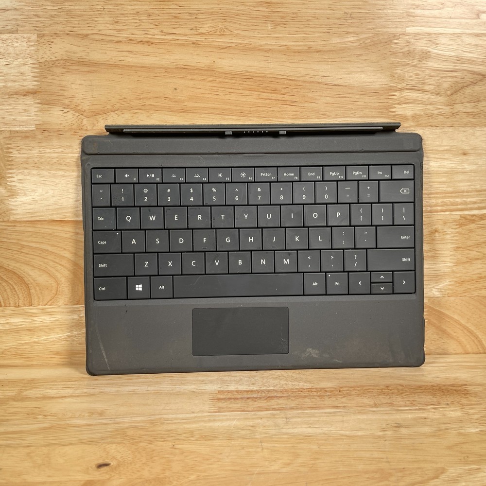 Microsoft Surface 3 - 1654 Magnetic QWERTY Folio Keyboard w/ Touchpad