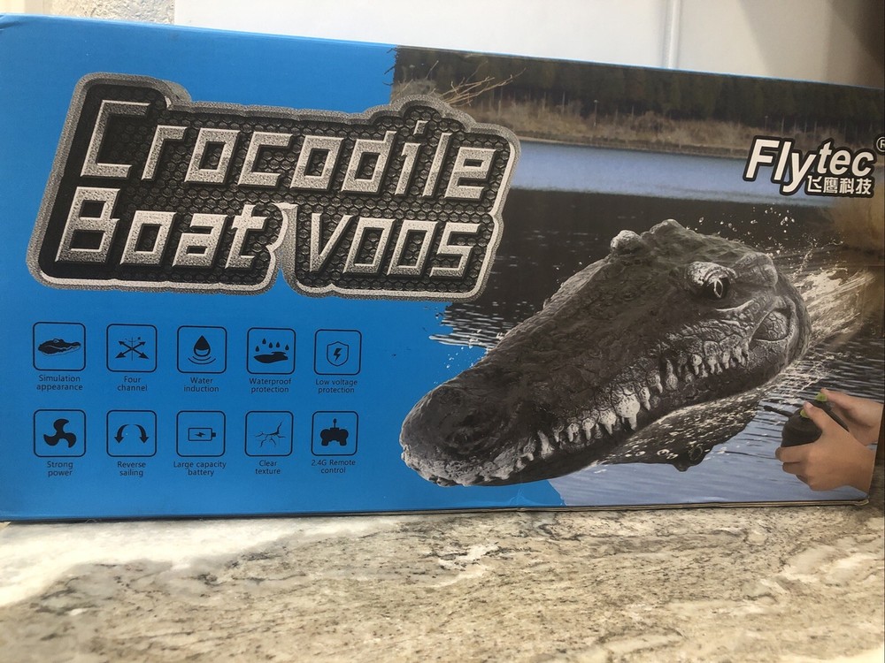 Crocodile Or Alligator Boat