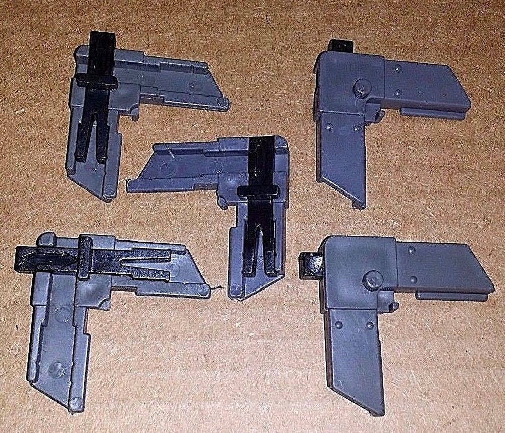 Screen Frame Stop Corner w/ Slide Lock, Bronze Plastic - 8 pack