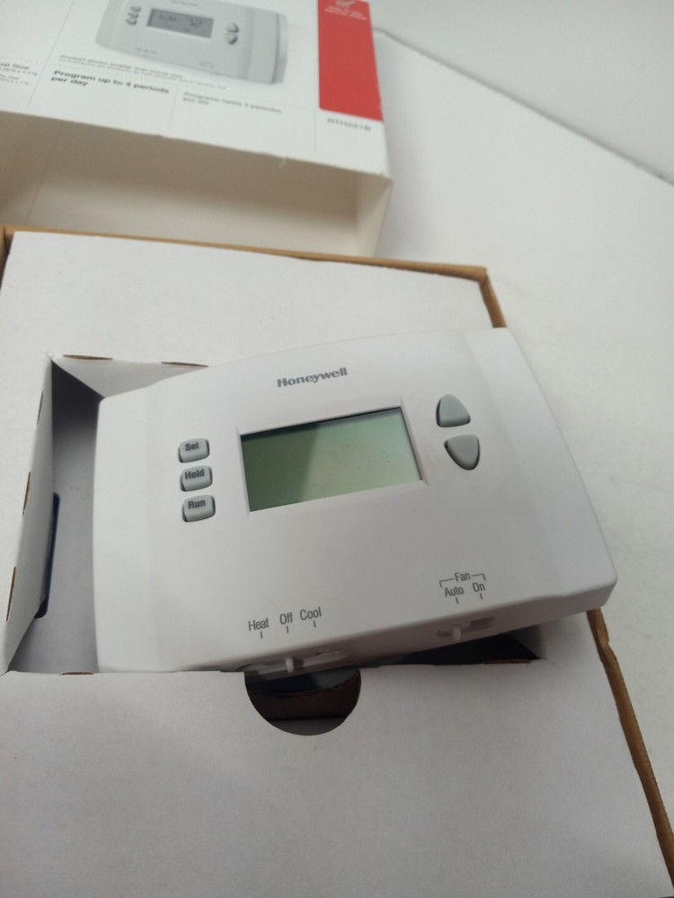 Honeywell Home RTH221B Programmable Thermostat White