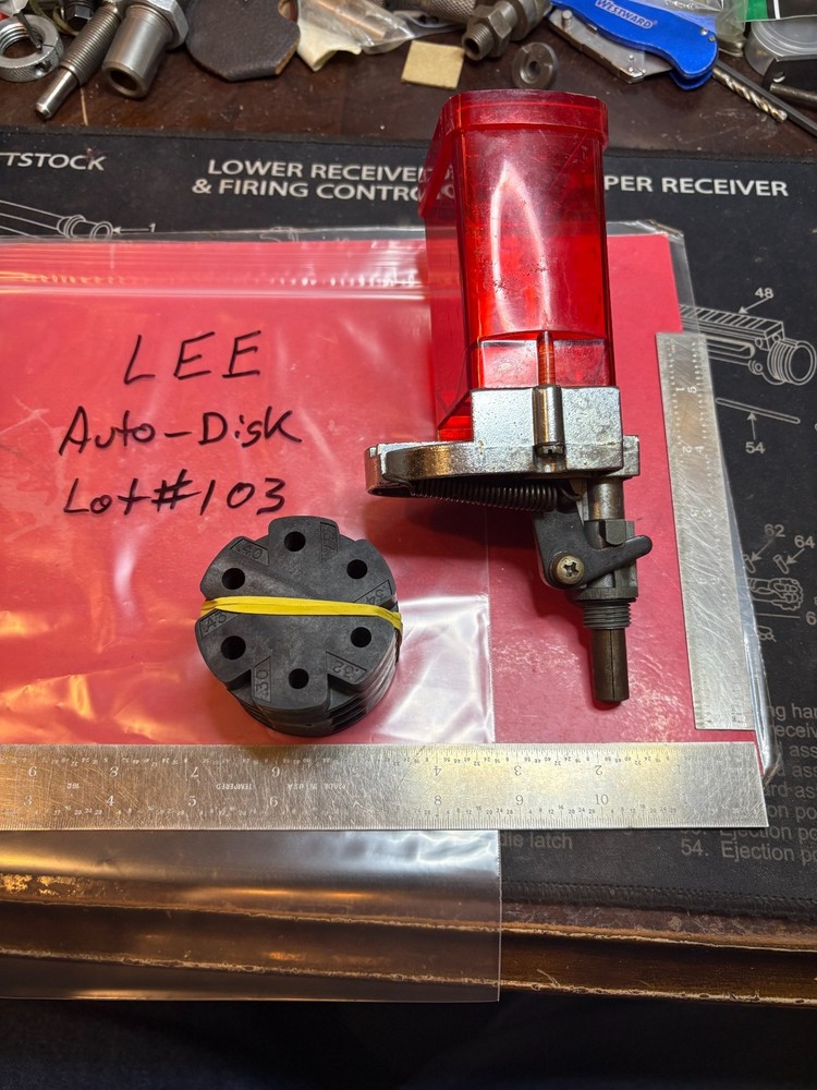 Lee AUTO Disk Powder Measure Lot#103