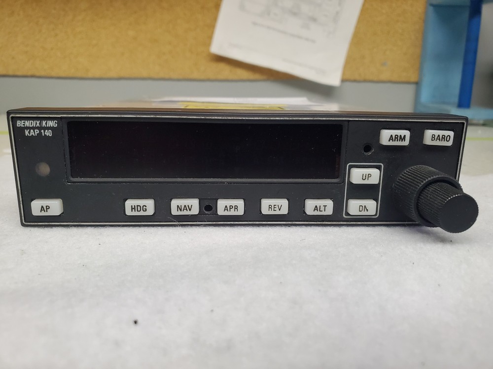 King KC 140 Flight Control Computer 065-00176-7703