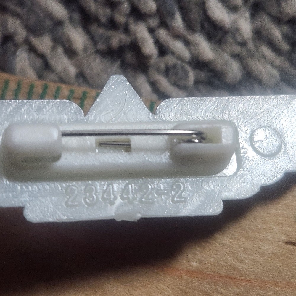 Vintage Delta Airline Plastic Wing Pin Junior Pilot