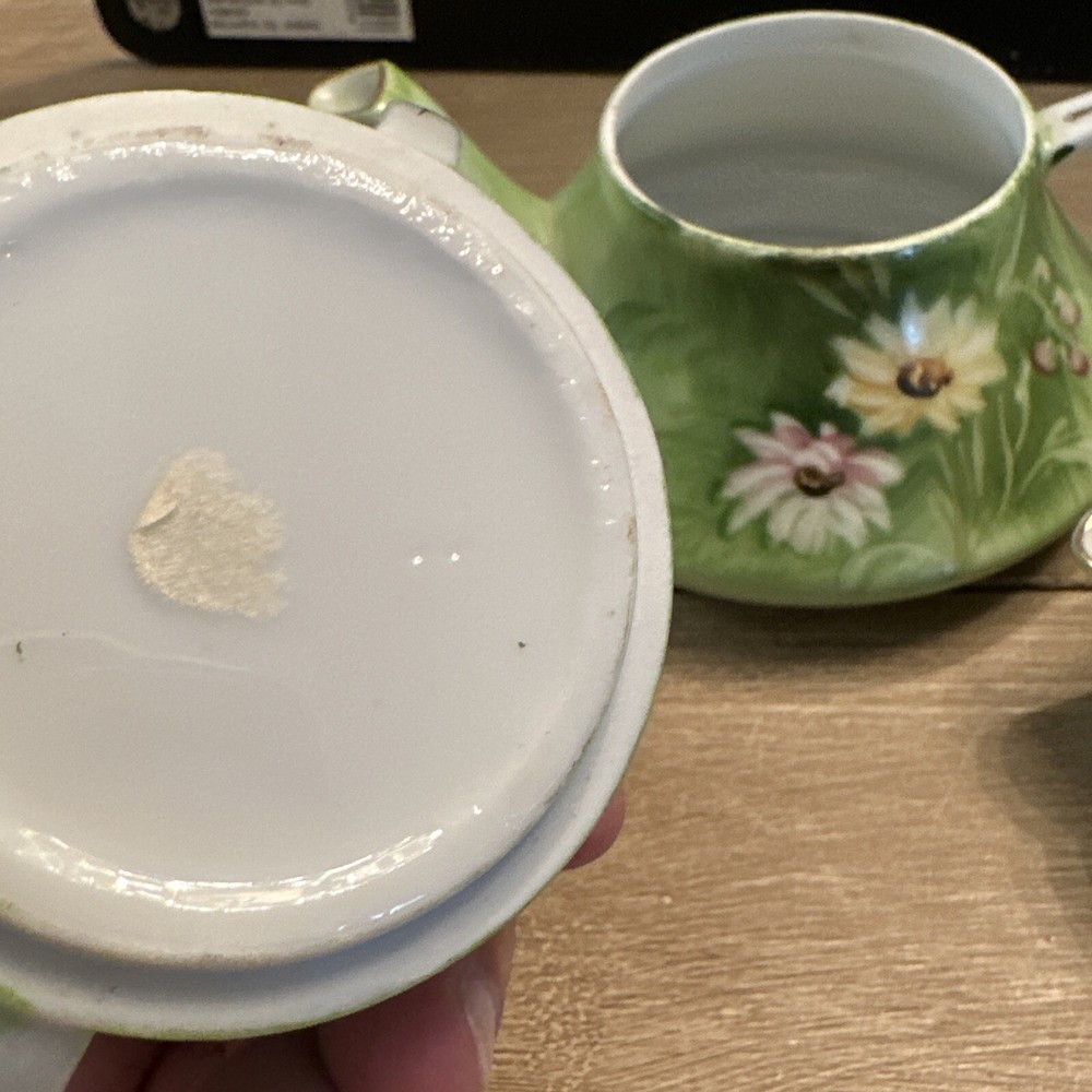 VINTAGE DINNER WARE COMBINATION SUGAR, CREAMER, TEAPOT
