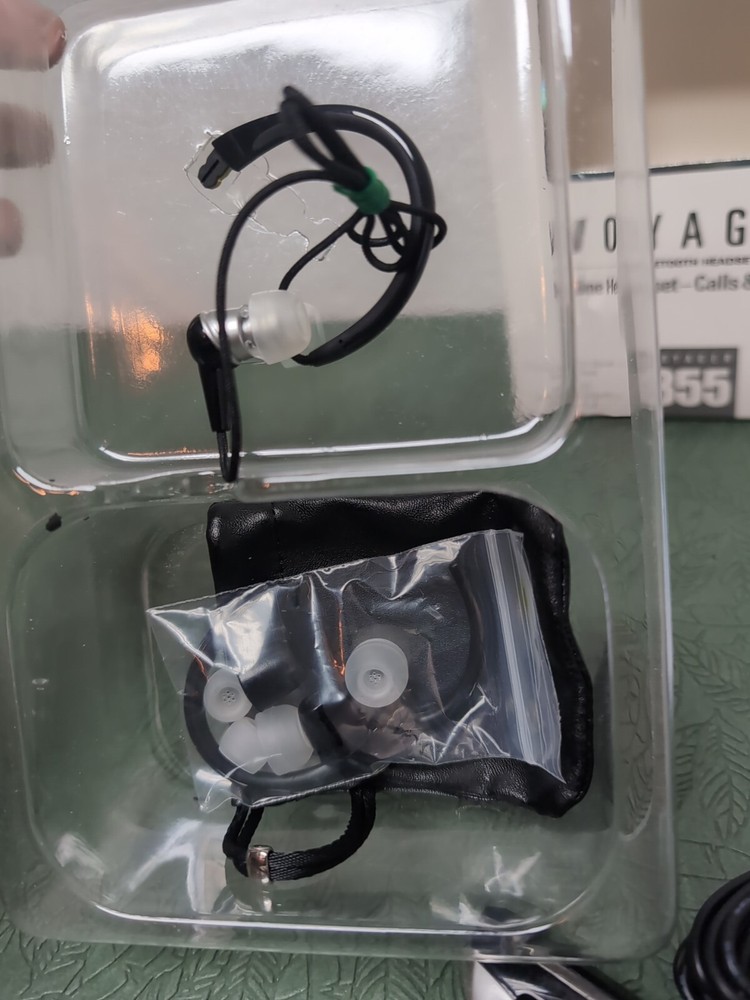 Plantronics Voyager 855 Bluetooth Headset Black (76300-01)