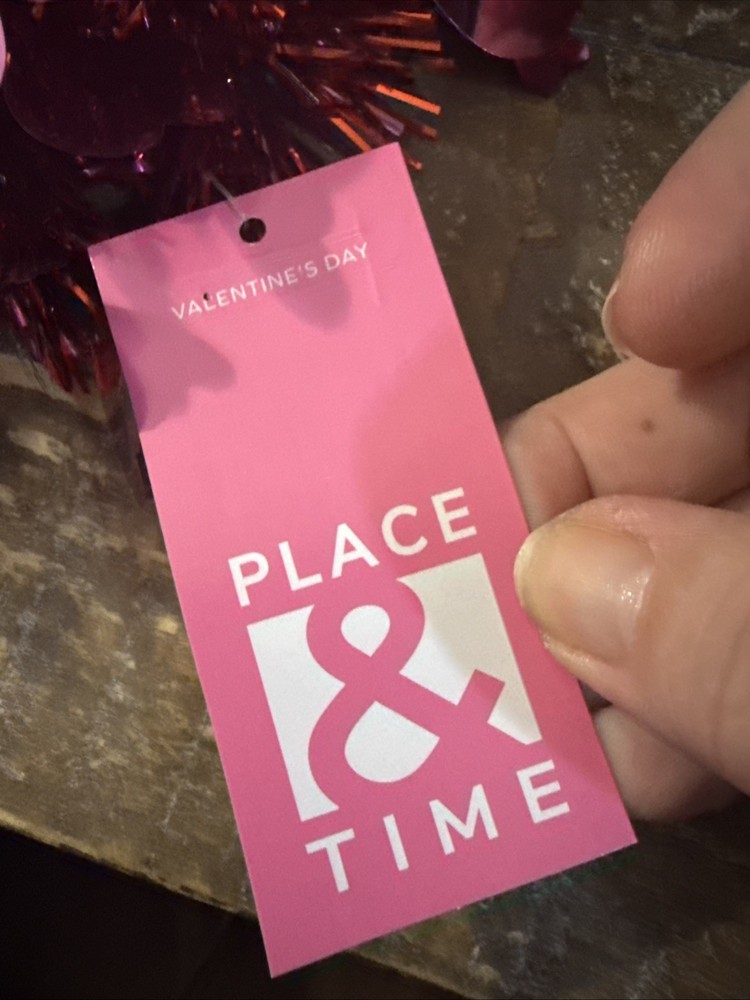 Place And Time Valentines Day Tinsel Wall Decor Wreath