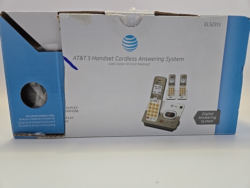 AT&T Expandable Cordless Phone System Answering Machine 3 Handsets Backlit Keys