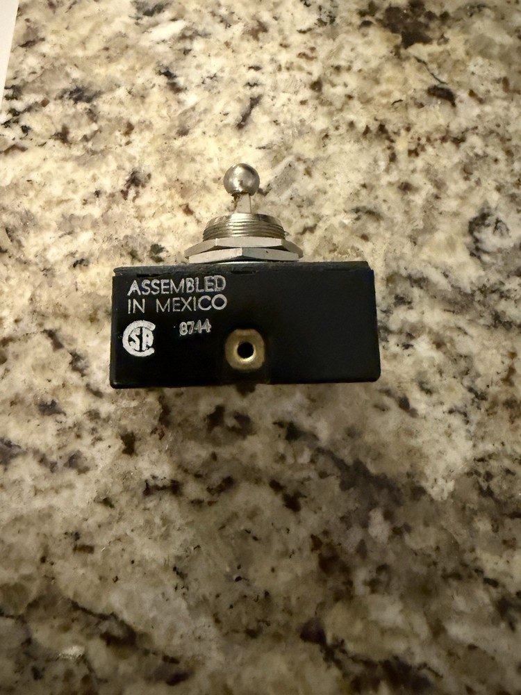 Toggle Switch Arrow Hart Cooper Industry 80638 3-Pole