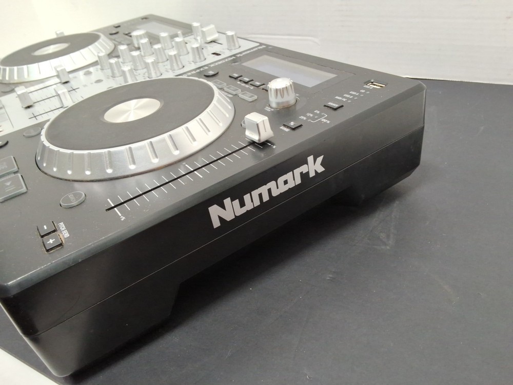 Numark Mixdeck Express - MARCH 2015- USED