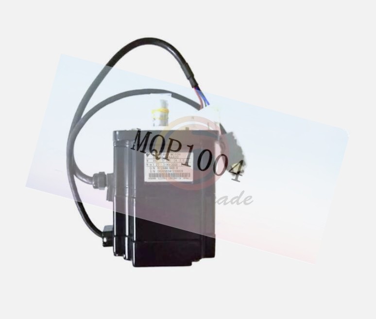 ONE NEW YASKAWA SGMPH-04AAA2C SERVO MOTOR