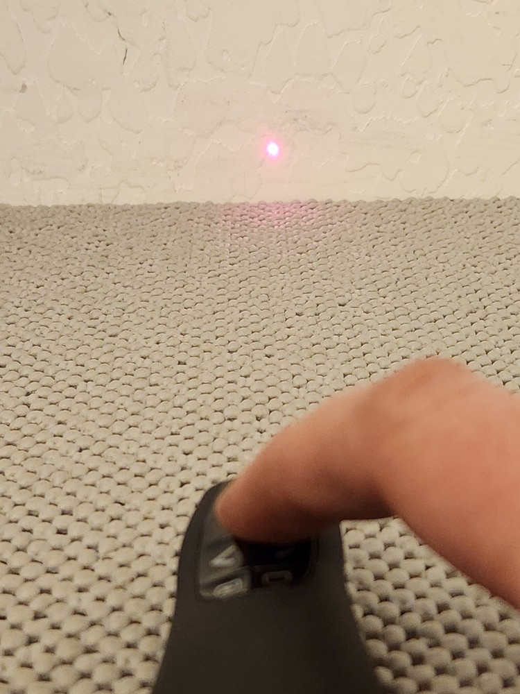 Logitech Wireless Presenter R400 Presentation Wireless with Laser Pointer