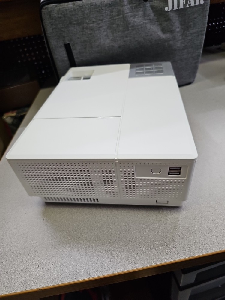 JIFAR Projector LED-portable Wired - Tested