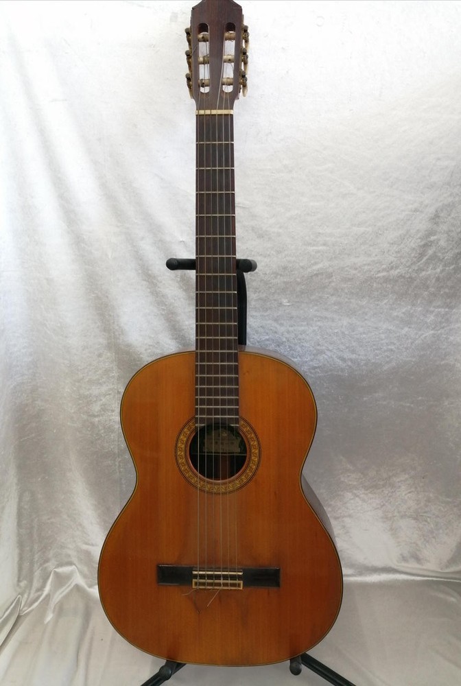 Aria Ac-40 Classical Guitar Safe delivery from Japan