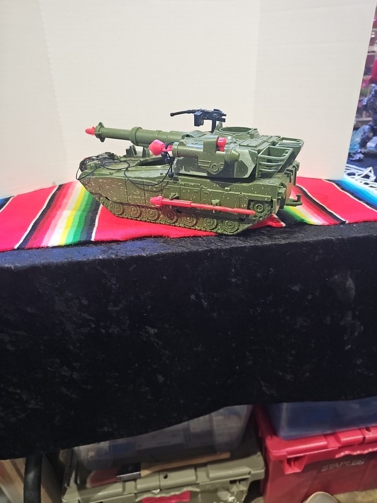 Trendmasters Godzilla Thunderblast Tank Vehicle Vintage 1998 Trendmasters