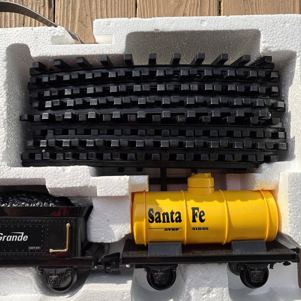 Eztec Silverado Express Wireless Remote Control Train Set Complete Tested