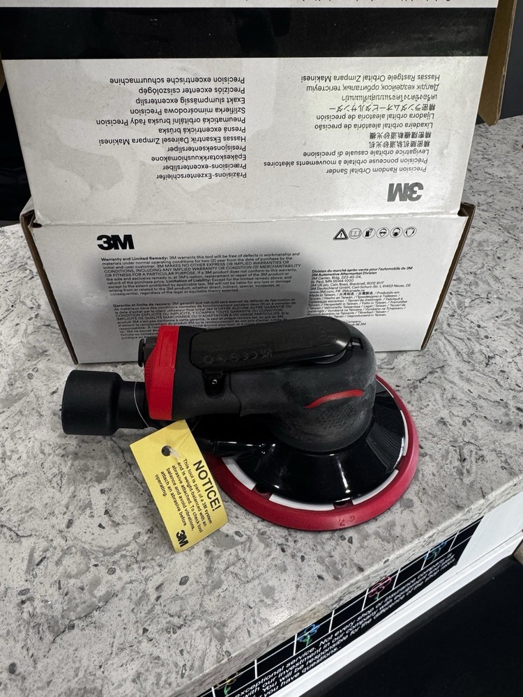 3M precision Random Orbital Sander #33633