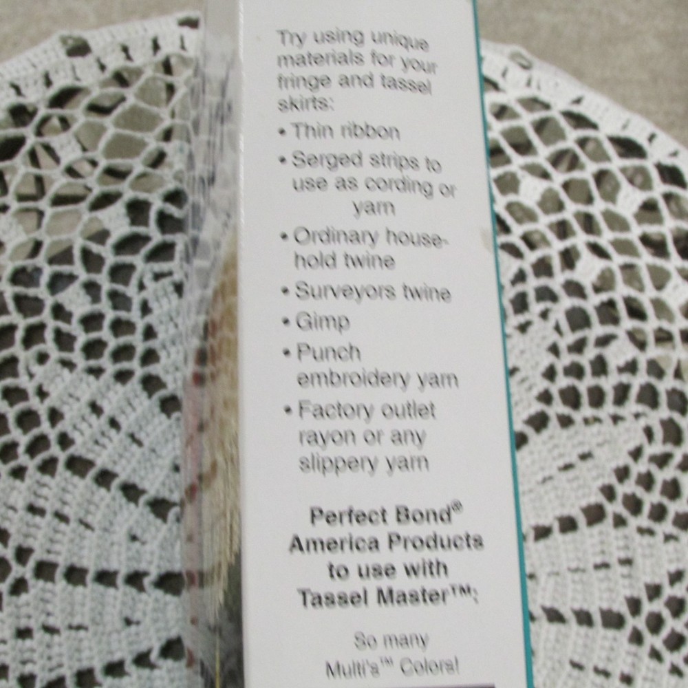 Darice Tassel Master 50001