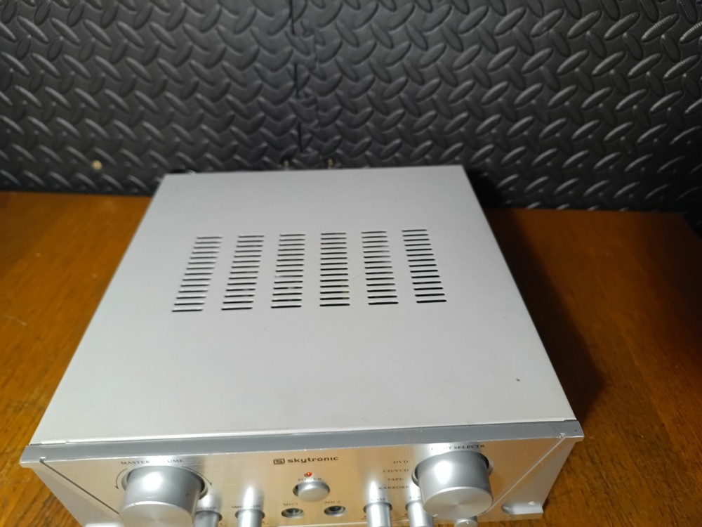 Skytronic Integrated Amplifier Hifi Separate With Karaoke Mic Inputs Working