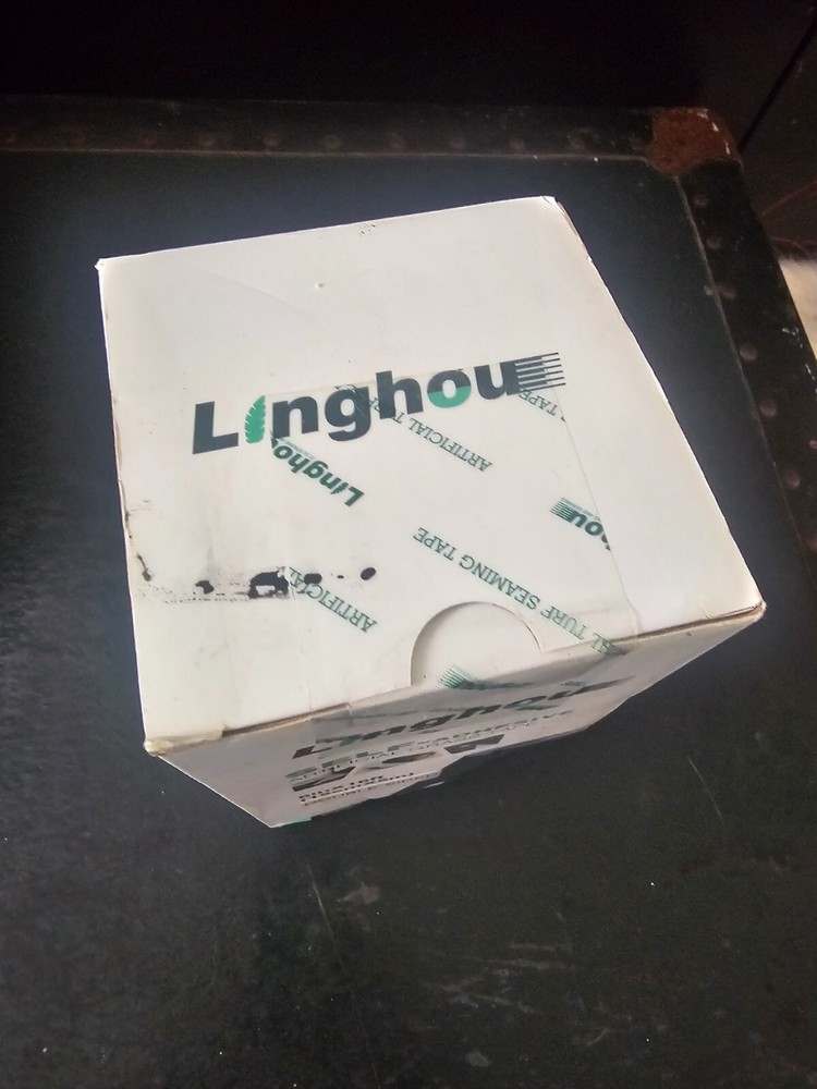 Linghou Artificial Grass Tape Self-Adhesive 250u