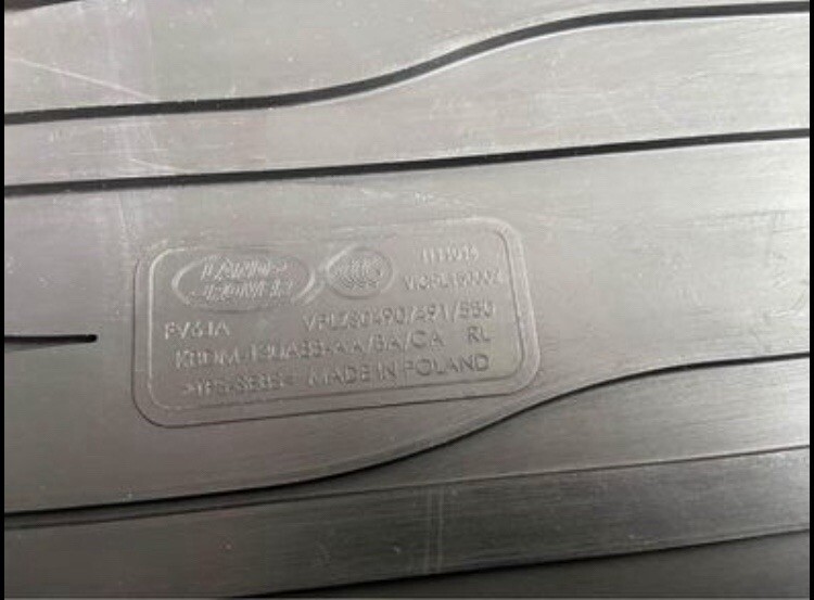 RANGE ROVER EVOQUE L551 FRONT AND REAR DRIVER’s SIDE 2019+