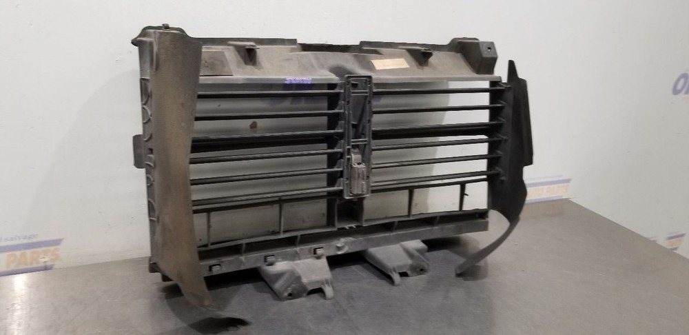 20 DODGE RAM 1500 CLASSIC STYLE 3.6L AIR SHUTTER