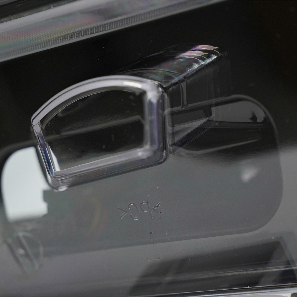 For 2016-2018 Ford Explorer w/ Police Interceptor Halogen Headlight Right Side