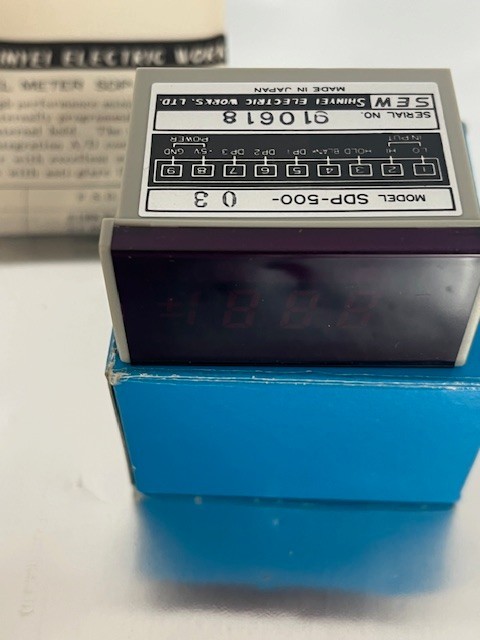 SHINYEI ELECTRIC DIGITAL MICRO INDICATOR, MODEL SDP-500-03, NOS